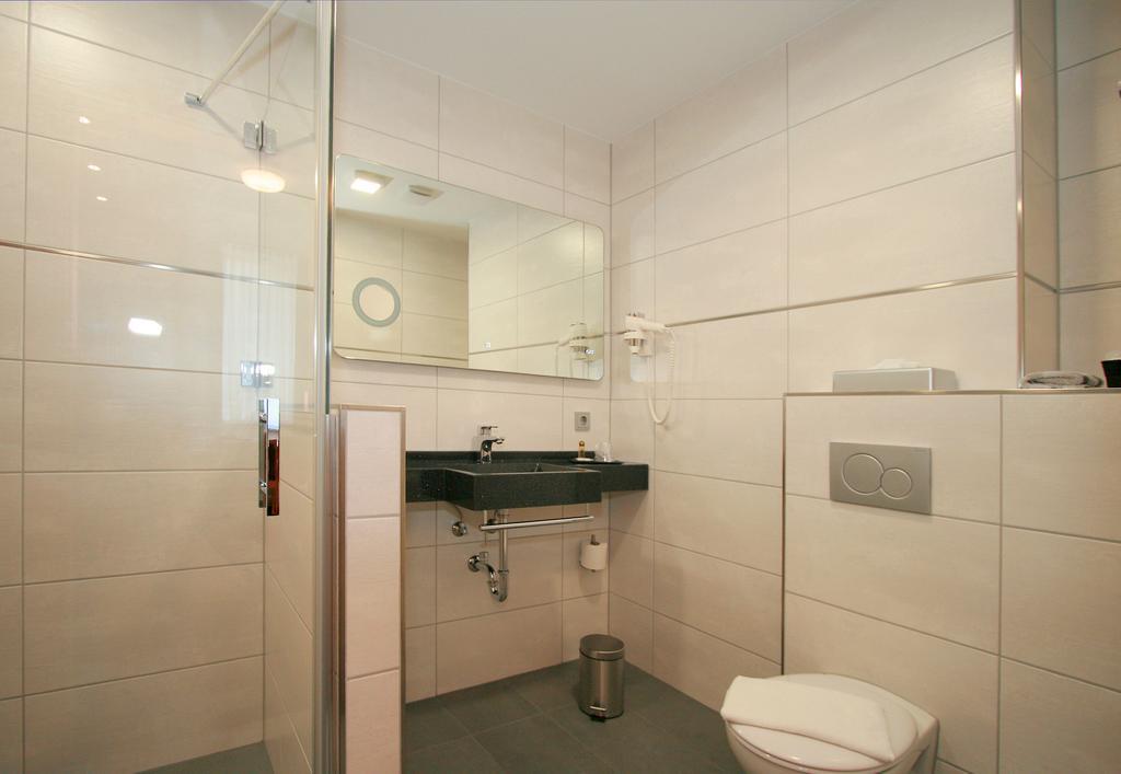Hotel Ambiente Lich Екстер'єр фото