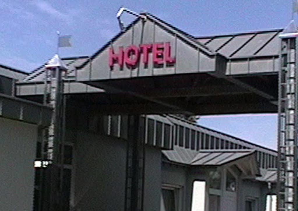 Hotel Ambiente Lich Екстер'єр фото